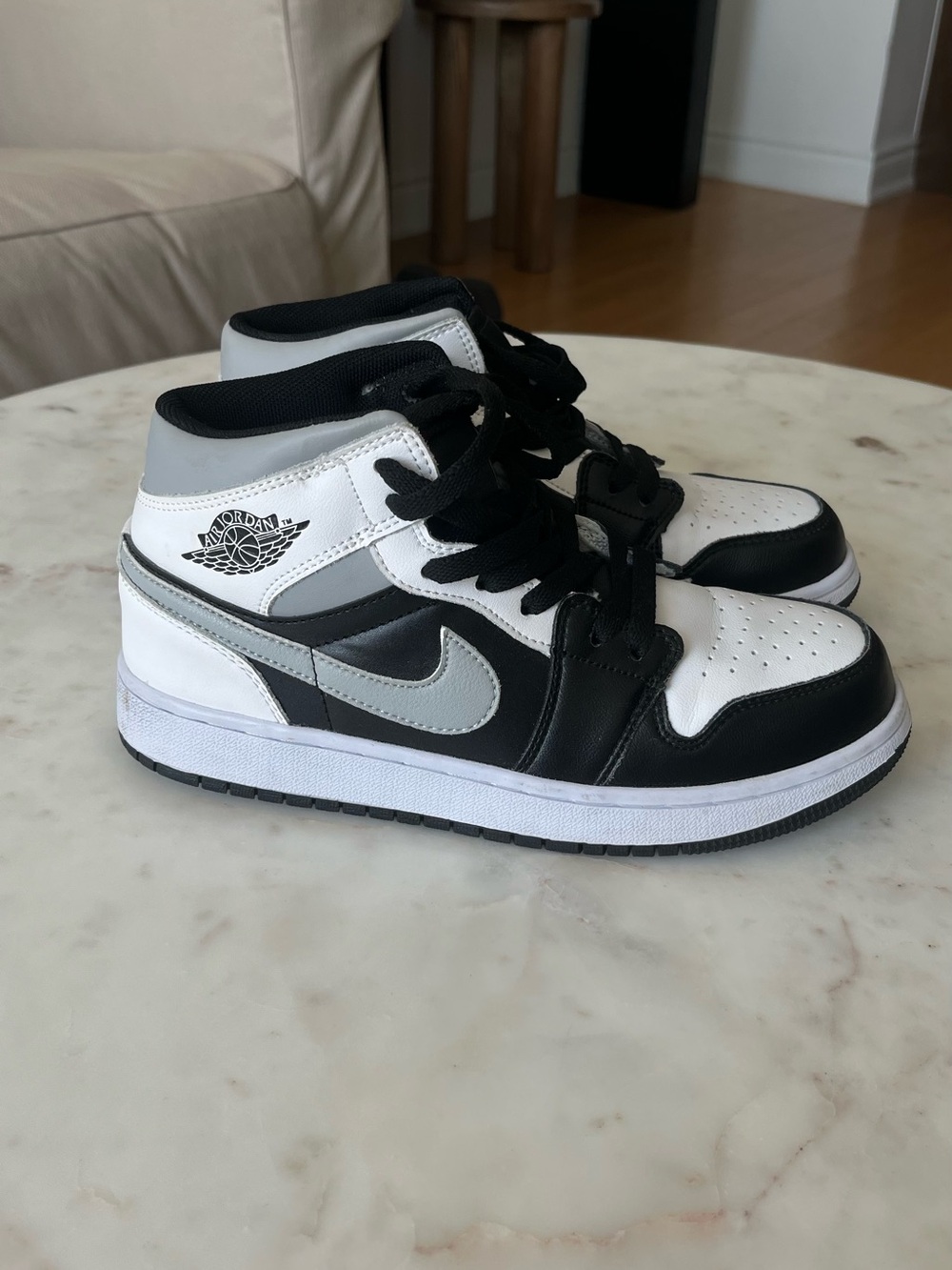 2020 Air Jordan 1 Mid 'White Shadow'
